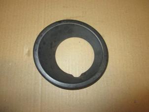 Used Fog light cover plate, right Landrover Discovery III (LAA/TAA) 2.7 TD V6 Price on request offered by Garage Callant