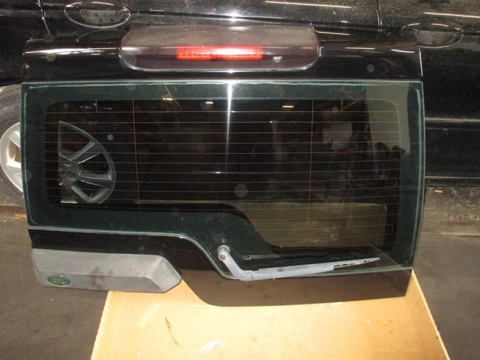 Cubierta de maletero de un Land Rover Discovery III (LAA/TAA) 2.7 TD V6 2004