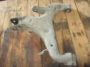 Used Lower wishbone, rear right Landrover Range Rover Sport (LS) Price € 60,50 Inclusive VAT offered by Garage Callant