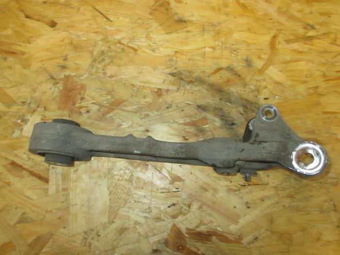 Front wishbone, right from a Jaguar XF (CC9) 2.7 D V6 24V 2008