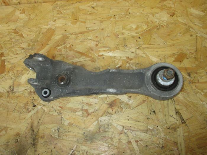 Front lower wishbone, right from a Jaguar XF (CC9) 2.2 D 16V 2012
