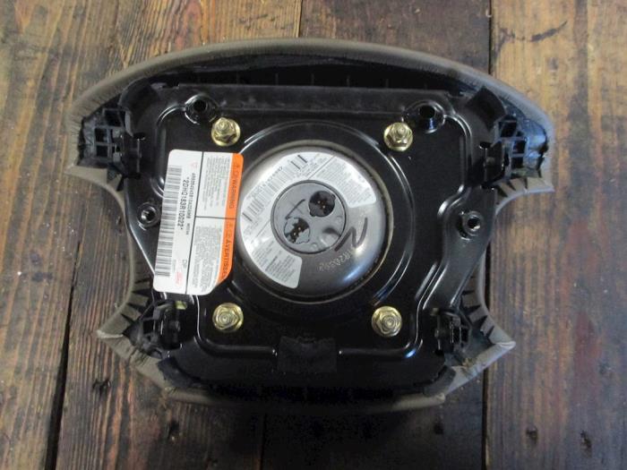 Left airbag (steering wheel) from a Jaguar S-type (X200)  2004