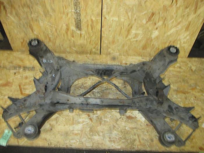 Used Subframe Jaguar XJ (X350) 2.7d V6 24V Price € 695,75 Inclusive VAT offered by Garage Callant