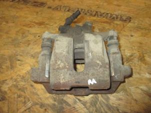 Used Rear brake calliper, right Landrover Discovery IV (LAS) Price € 60,50 Inclusive VAT offered by Garage Callant