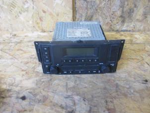 Used Radio CD player Landrover Freelander II 2.2 tD4 16V Price € 121,00 Inclusive VAT offered by Garage Callant