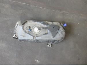Usagé Réservoir Adblue Jaguar XF (X260) 2.0d 180 16V AWD Prix € 242,00 Prix TTC proposé par Garage Callant