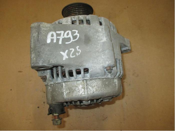 Begagnade Dynamo Jaguar X-type 2.5 V6 24V Pris € 42,35 Inklusive moms erbjuds av Garage Callant