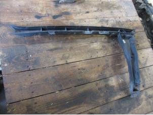 Used Rear bumper bracket, right Jaguar XJ (X350) Price € 18,15 Inclusive VAT offered by Garage Callant