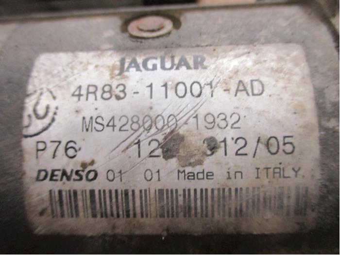 Starter from a Jaguar XJ (X350) 2.7d V6 24V 2006