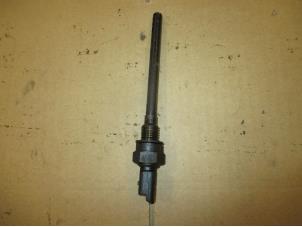 Used Oil pressure sensor Landrover Freelander II 2.2 tD4 16V Price € 30,25 Inclusive VAT offered by Garage Callant