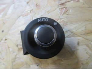 Used Steering wheel switch Jaguar XF (X260) 2.0d 180 16V AWD Price € 12,10 Inclusive VAT offered by Garage Callant