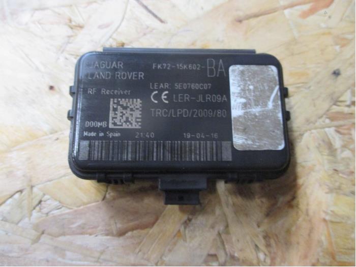 Używane Keyless Entry-Antena Jaguar XF (X260) 2.0d 180 16V AWD Cena € 30,25 Z VAT oferowane przez Garage Callant