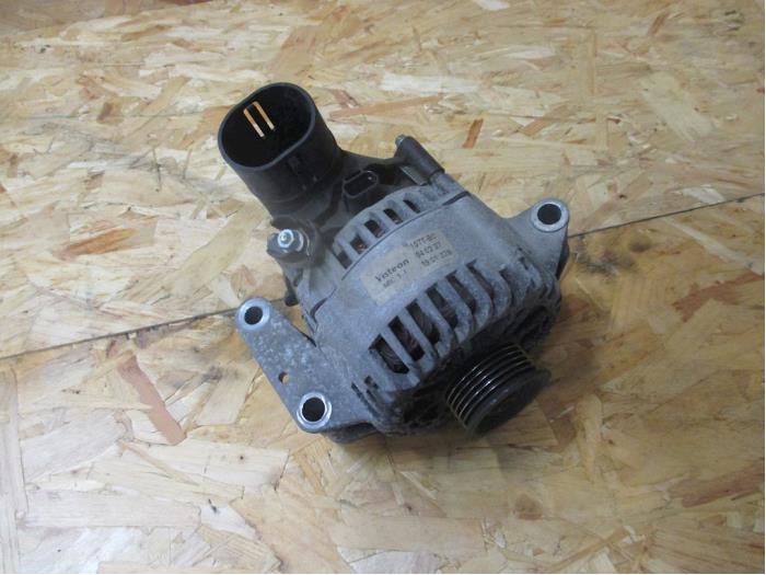 Begagnade Dynamo Jaguar X-type 2.0 D 16V Pris € 42,35 Inklusive moms erbjuds av Garage Callant