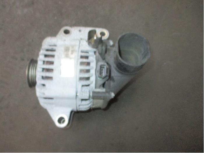 Begagnade Dynamo Jaguar X-type 2.0 D 16V Pris € 42,35 Inklusive moms erbjuds av Garage Callant