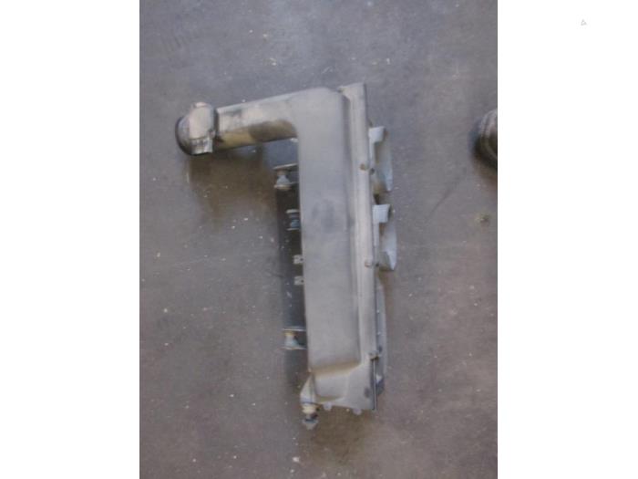 Gebrauchte Luftfiltergehäuse Jaguar X-type 2.0 D 16V Preis € 42,35 Mit Mehrwertsteuer angeboten von Garage Callant