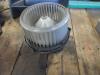 Heating and ventilation fan motor from a Land Rover Range Rover Sport (LS) 3.6 TDV8 32V 2008