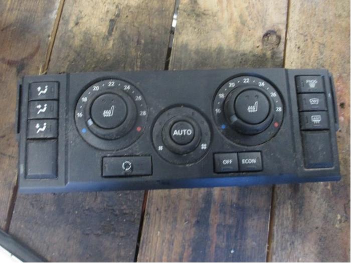 Begagnade Värmekontrollpanel Landrover Range Rover Sport (LS) 3.6 TDV8 32V Pris € 90,75 Inklusive moms erbjuds av Garage Callant