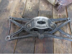 Used Gearbox mount Jaguar XK 8 Price € 30,25 Inclusive VAT offered by Garage Callant