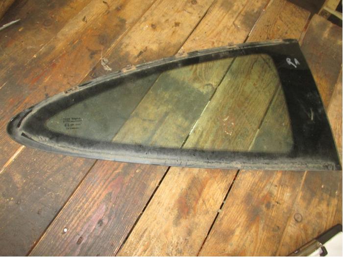 Usados Ventanilla triangular derecha detrás Jaguar XK 8 Precio € 181,50 IVA incluido ofrecido por Garage Callant