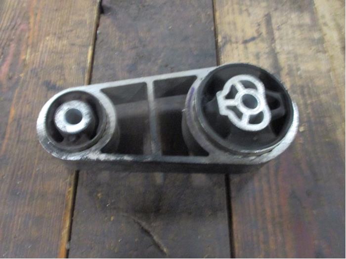 Used Engine mount Jaguar X-type 2.0 D 16V Price € 24,20 Inclusive VAT offered by Garage Callant