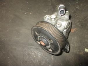 Used Power steering pump Landrover Range Rover Sport (LS) 3.0 S TDV6 Price € 211,75 Inclusive VAT offered by Garage Callant