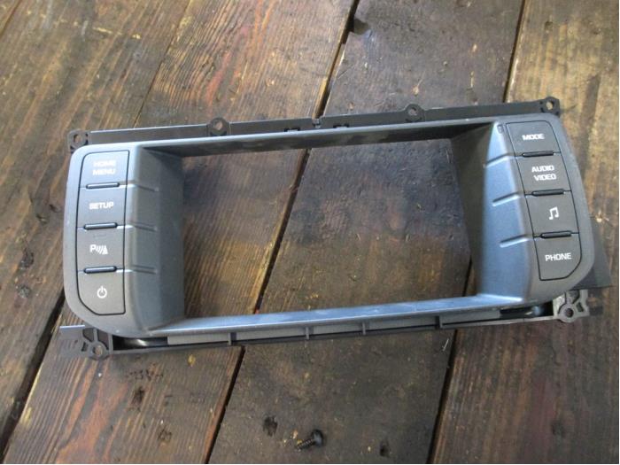 Używane Przelacznik Landrover Range Rover Evoque (LVJ/LVS) Cena € 60,50 Z VAT oferowane przez Garage Callant