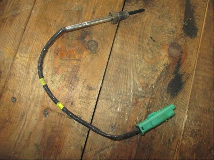 Usagé Sensor température d’échappement Jaguar XF (CC9) 2.2 D S200 16V Prix € 30,25 Prix TTC proposé par Garage Callant