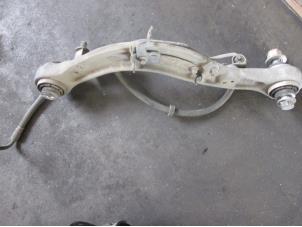 Used Rear upper wishbone, left Landrover Discovery V (LR) 2.0 Td4 16V Price € 60,50 Inclusive VAT offered by Garage Callant