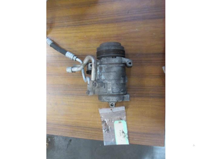 Gebrauchte Klimapumpe Landrover Range Rover III (LM) 4.4 V8 32V Preis € 181,50 Mit Mehrwertsteuer angeboten von Garage Callant