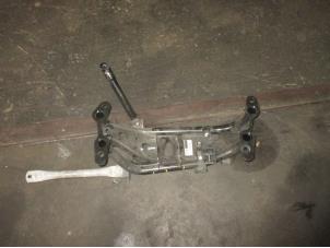 Used Gearbox mount Landrover Range Rover Sport (LW) 3.0 SDV6 Price € 60,50 Inclusive VAT offered by Garage Callant
