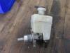 Master cylinder from a Land Rover Range Rover III (LM) 2.9 TD6 24V 2003