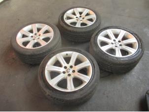 Gebrauchte Felgen Set + Reifen Jaguar XF (CC9) 2.7 D V6 24V Preis € 332,75 Mit Mehrwertsteuer angeboten von Garage Callant
