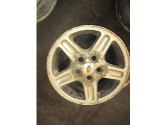 Set of wheels from a Land Rover Discovery II  2001