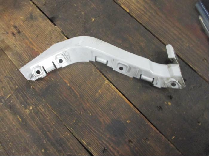 Front bumper bracket, right Landrover Range Rover Evoque 2.0 D 150 16V ...