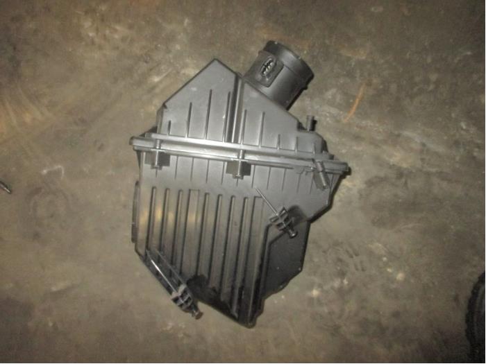 Begagnade Luftfilterhus Landrover Range Rover Evoque (LVJ/LVS) Pris € 78,65 Inklusive moms erbjuds av Garage Callant