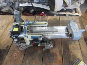 Used Steering column housing complete Landrover Discovery IV (LAS) Price € 605,00 Inclusive VAT offered by Garage Callant