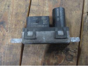 Used Glow plug relay Jaguar XF (X260) 2.0d 180 16V Price € 30,25 Inclusive VAT offered by Garage Callant