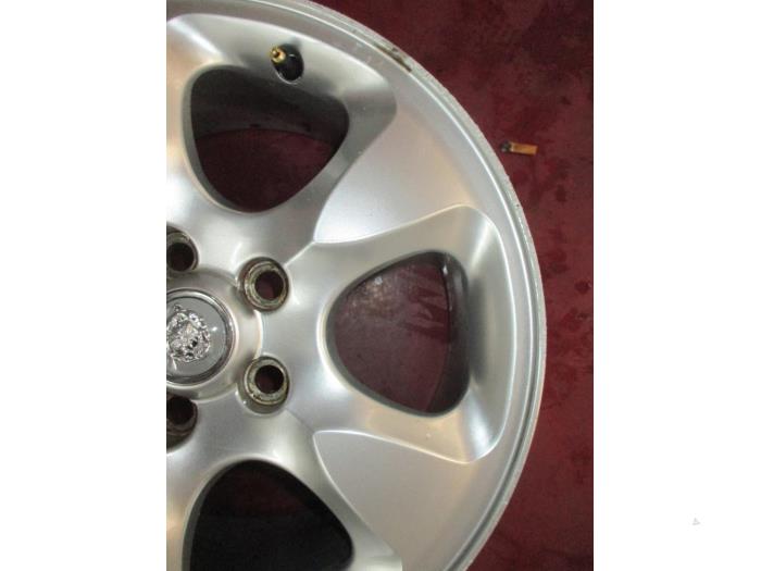 Set of sports wheels from a Jaguar S-type (X200)  2001