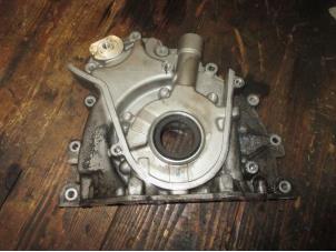 Used Oil pump Landrover Discovery III (LAA/TAA) Price € 90,75 Inclusive VAT offered by Garage Callant