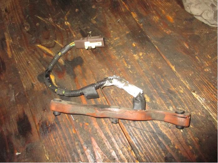 Begagnade Kablage Landrover Discovery III (LAA/TAA) Pris € 24,20 Inklusive moms erbjuds av Garage Callant