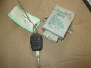 Używane Modul alarmu Landrover Range Rover III (LM) Cena € 60,50 Z VAT oferowane przez Garage Callant