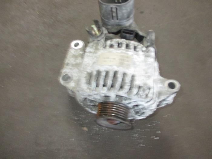Begagnade Dynamo Jaguar X-type 2.0 D 16V Pris € 42,35 Inklusive moms erbjuds av Garage Callant