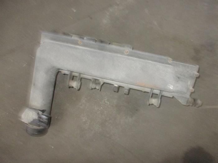 Gebrauchte Luftfiltergehäuse Jaguar X-type 2.0 D 16V Preis € 42,35 Mit Mehrwertsteuer angeboten von Garage Callant