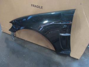 Used Front wing, left Jaguar XF (CC9) 2.7 D V6 24V Price € 90,75 Inclusive VAT offered by Garage Callant
