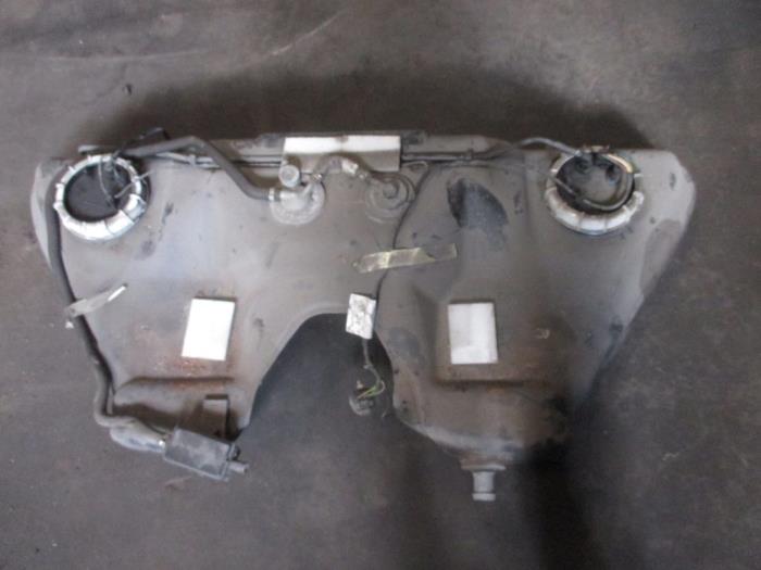 Begagnade Tank Jaguar XF (CC9) 2.7 D V6 24V Pris € 302,50 Inklusive moms erbjuds av Garage Callant