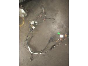 Used Wiring harness Landrover Discovery IV (LAS) 3.0 TD V6 24V Price € 151,25 Inclusive VAT offered by Garage Callant