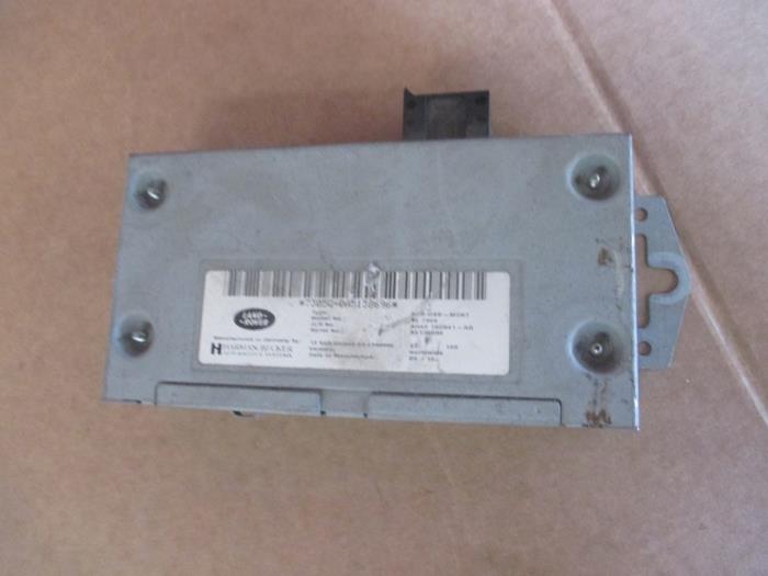 Begagnade USB-modul Landrover Range Rover Sport (LS) 3.6 TDV8 32V Pris € 121,00 Inklusive moms erbjuds av Garage Callant