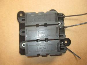 Used Battery control module Jaguar XJ (X350) 2.7d V6 24V Price € 121,00 Inclusive VAT offered by Garage Callant