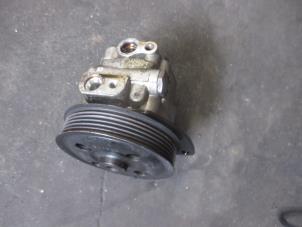 Used Power steering pump Landrover Range Rover Sport (LS) 3.0 S TDV6 Price € 151,25 Inclusive VAT offered by Garage Callant