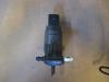 Windscreen washer pump from a Volkswagen Caddy Combi IV 2.0 TDI 102 2018